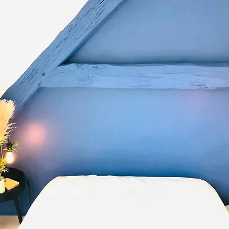 Duplex - Chez Charlene Апартаменты Мелён