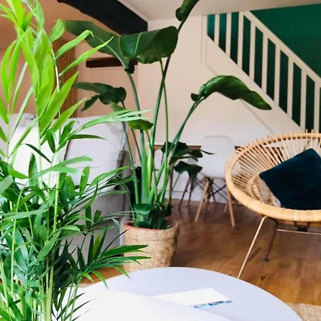 Duplex - Chez Charlene Апартаменты